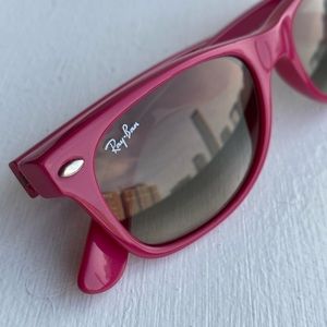 PINK Ray-Ban Wayfarer Sunglasses 2132